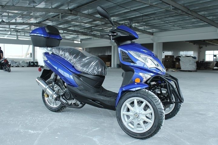 50cc Gas Trike Scooter TKA Tadpole Style with Auto Transmission