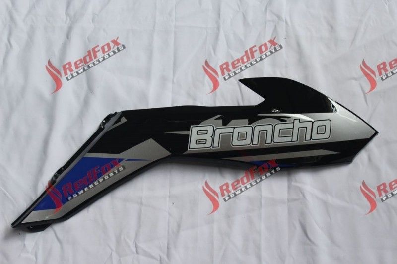 Front right protective panel