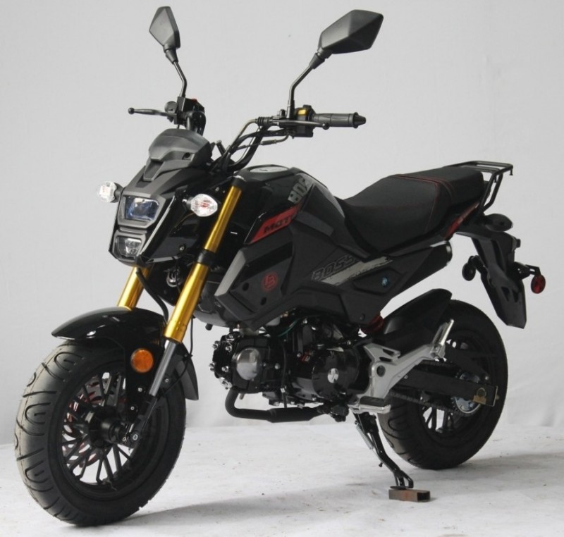 Boss Motor 125cc Vader 125 Special Edition, with Manual Transmission, Electric Start! Dual Headlights! Big 12" Wheels