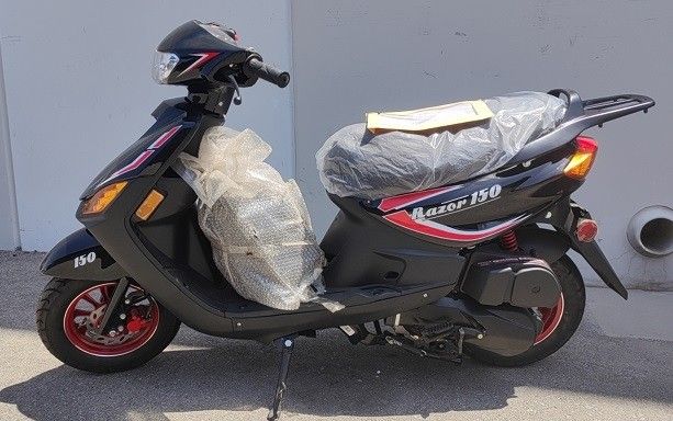 150cc Moped Scooter RZ 150 Black with New Design Sporty Look Black wheel Electric and Kick Start Low Seat Height Brand New Ready to Ride redfoxpowersports