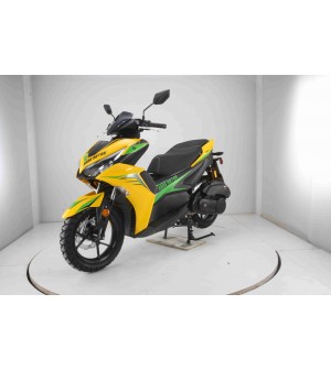 200cc gas scooter, moped, EFI