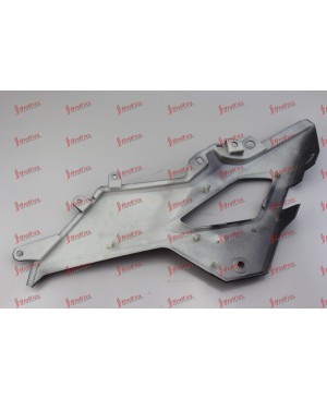 Right rear section of the side cover