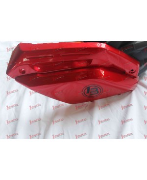 Front right side panel