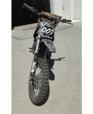 Apollo DB-007 125cc Kids Dirt Bike,4 Speed Manual, F/R 17/14" Wheels (Brand New Ready to Ride)