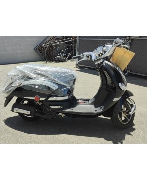 200cc Gas Moped Scooter Vespa Style Black, CVT Big Power Engine, Wide Handle Bar (Brand New, Ready to Ride)