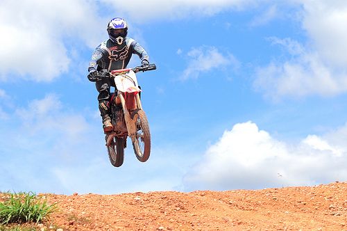 Florida Dirt Bike Tracks and Trails to Get Your Blood Pumping